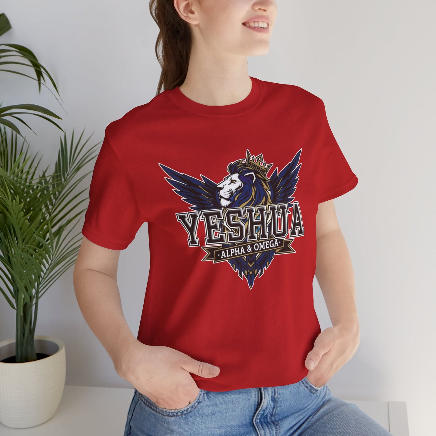 Yeshua: Lion of Judah Reigns Unisex Short Sleeve Tee