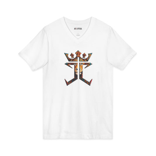Lion of Judah Jesus Christ is King logo V-neck Tee