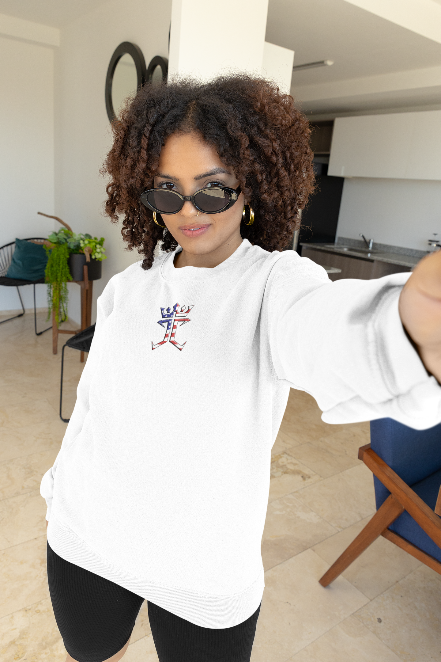 Jesus Christ is King of USA Unisex Heavy Blend™ Crewneck Sweatshirt